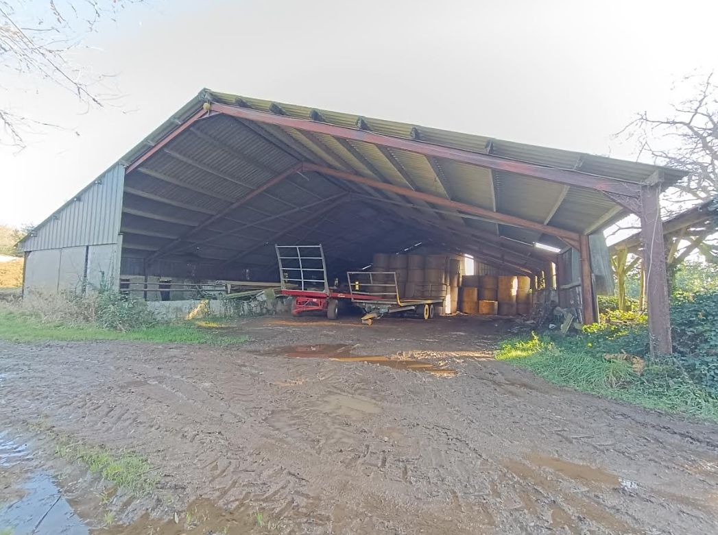 SAINT-THOIS 29520 Saint Thois maison à restaurer sous sol 3 chambres 5700 m² 3