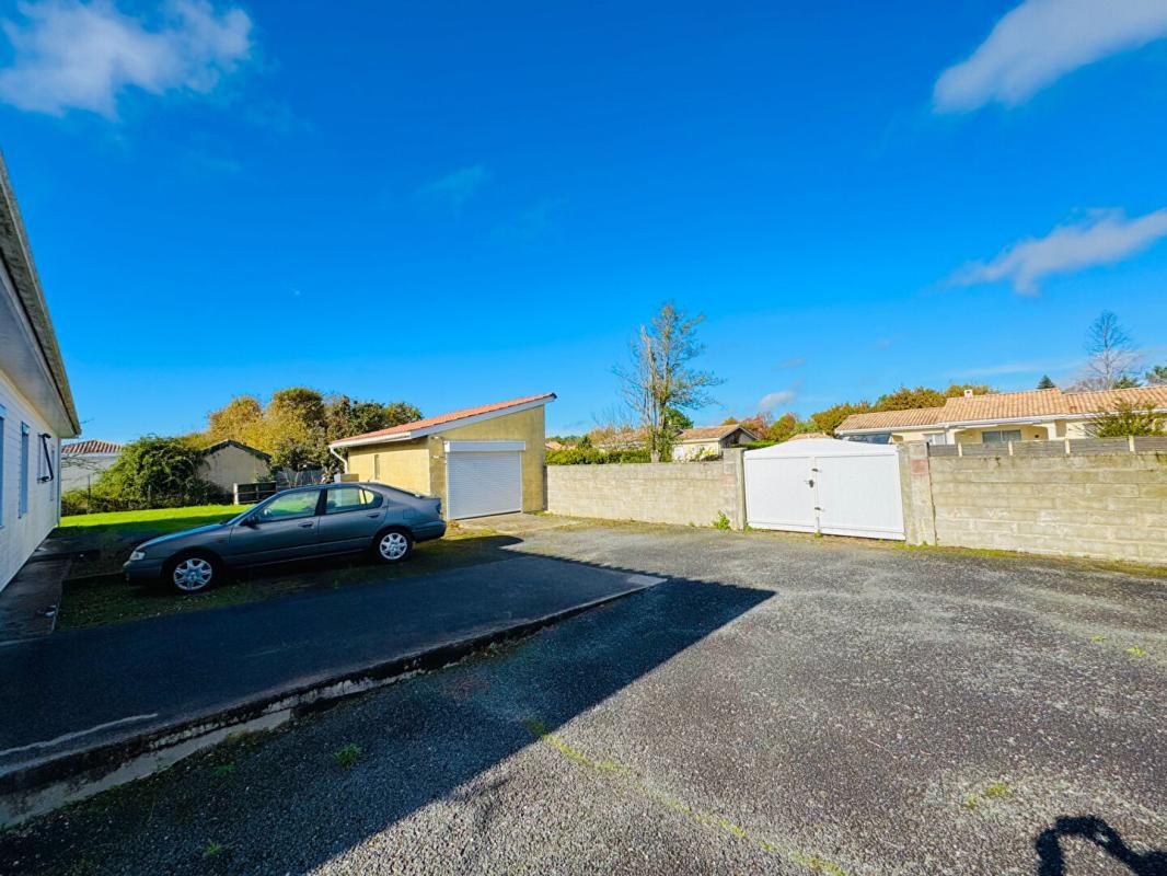 HOURTIN Maison Hourtin 4 pièce(s) 135 m2 2