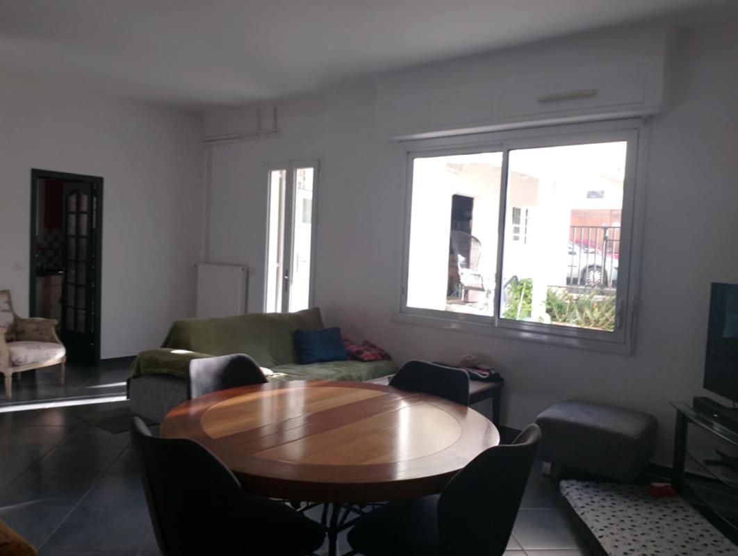 DAX Appartement T4 en duplex (40100) DAX 3