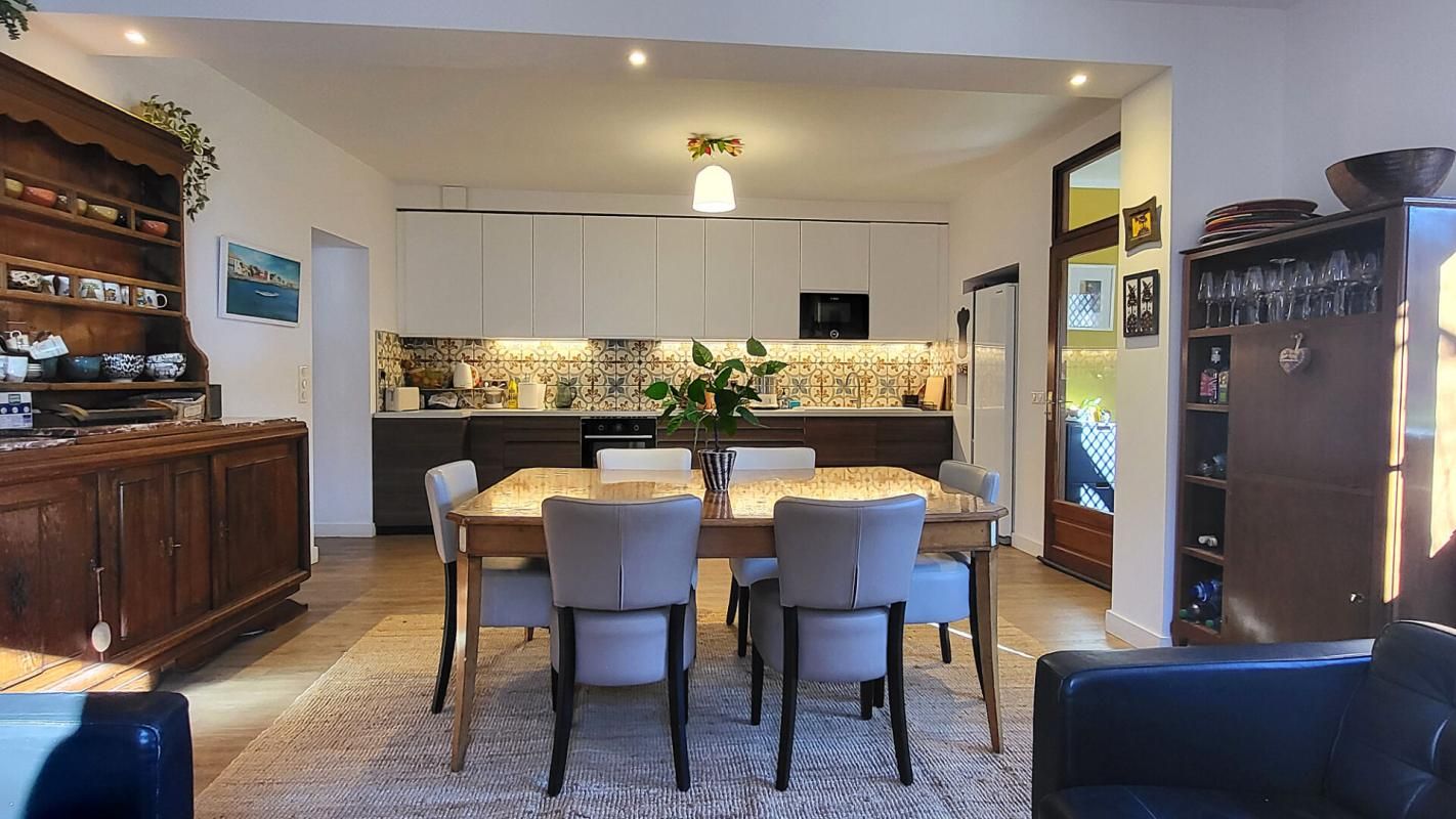 Maison Cugnaux 6 pièce(s) 224.91 m2