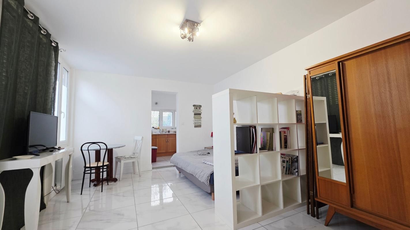 BOURGES MAISON IMMEUBLE 2 LOGEMENTS INDEPENDANTS