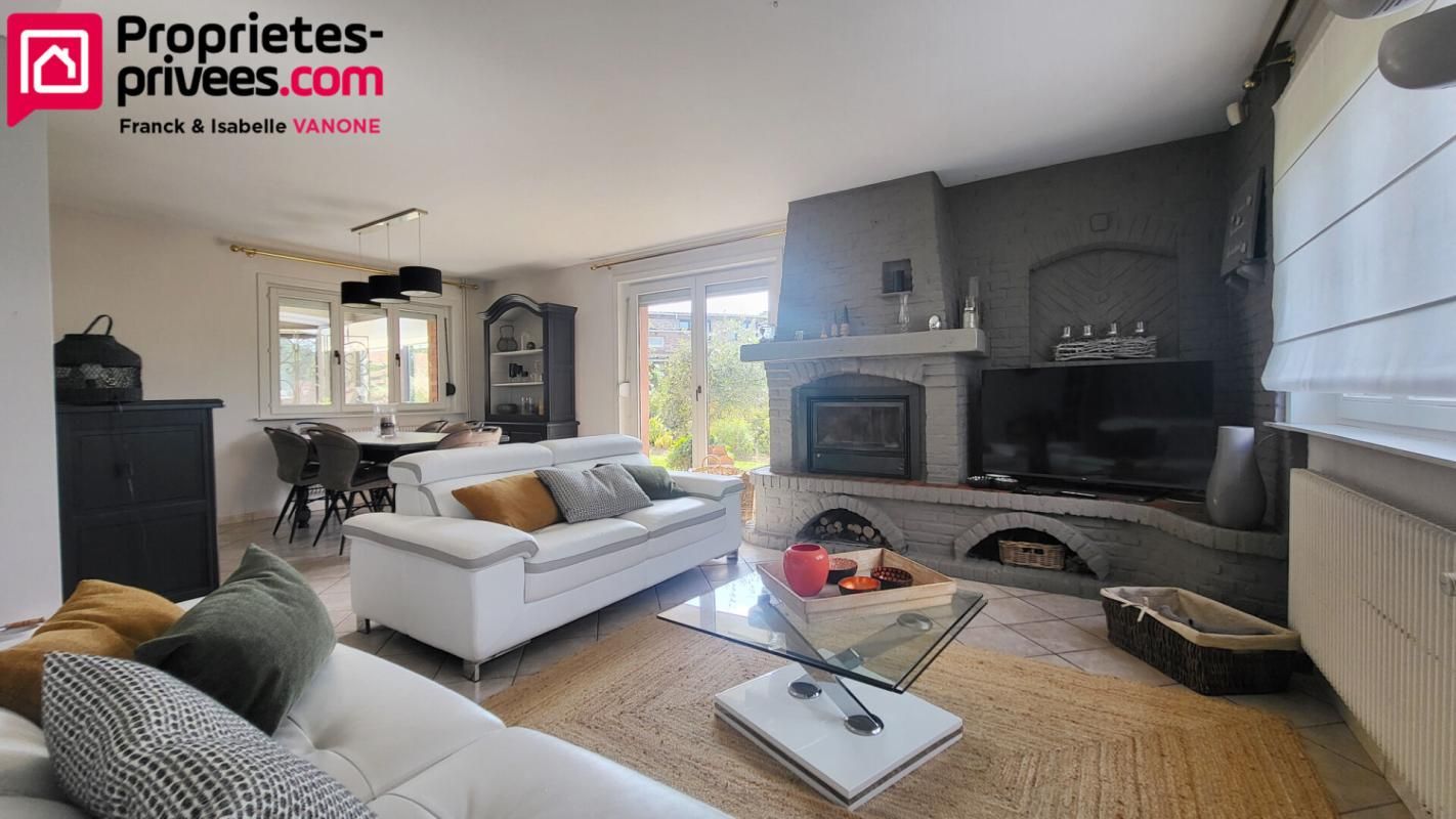 LAMBERSART Exceptionnel corps de ferme au carré -  Verlinghem - 249 m² 4