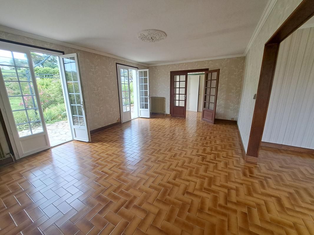 ROULLET-SAINT-ESTEPHE Maison plain pied Roullet Saint Estephe 4 pièces 93 m2 3