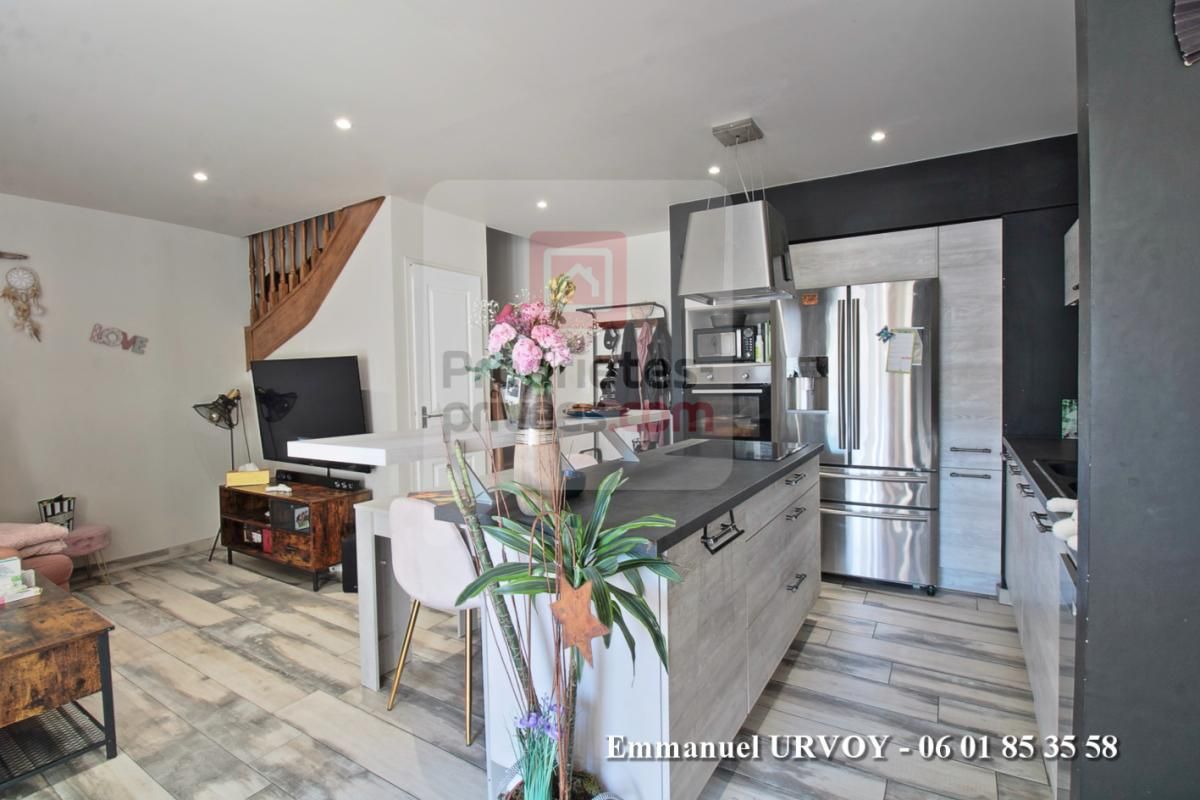 SAINT-REMY-DE-PROVENCE A VENDRE - Proche Saint Rémy de Provence - Appartement Duplex T4 avec terrasses - 77 m²- 3 chambres 3