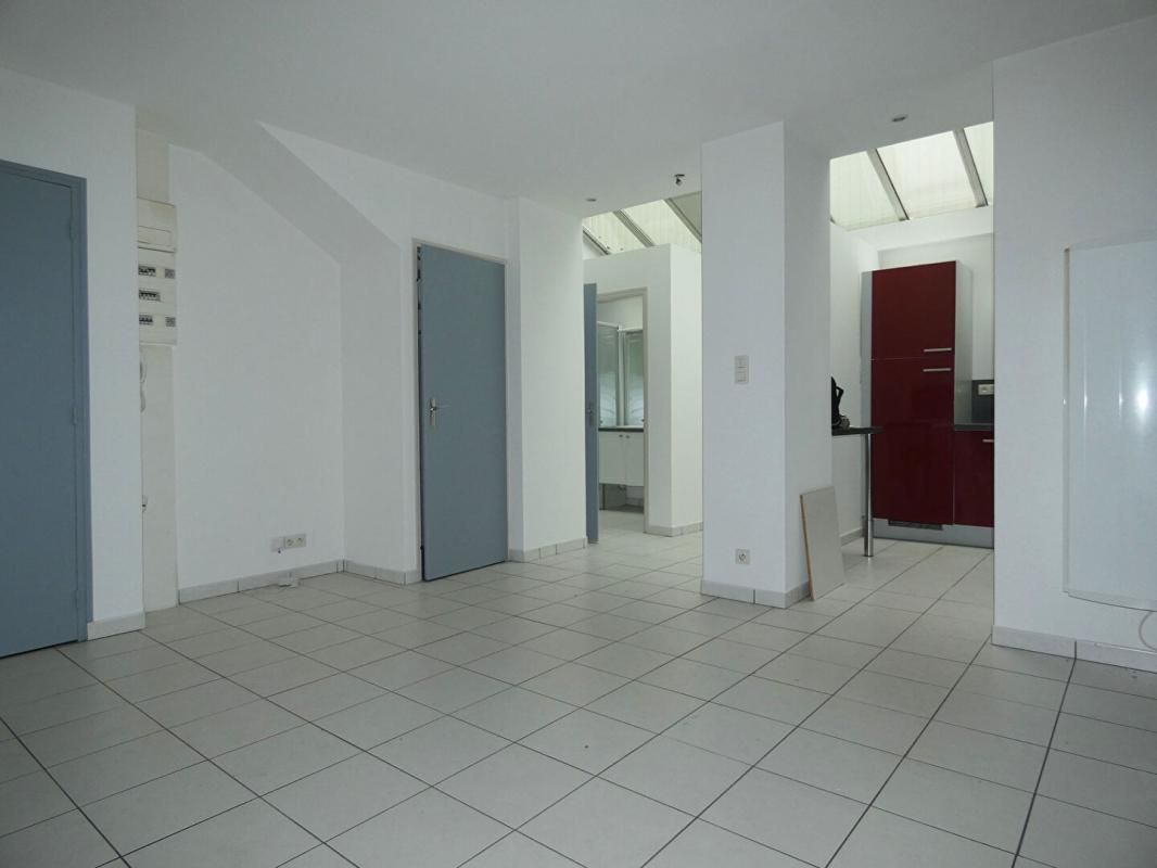 SAINT-BRIEUC 22000 T2 Saint-Brieuc proche gare 47 m2 3