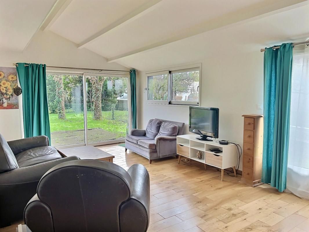 AIGREFEUILLE-D'AUNIS Maison Aigrefeuille D Aunis 6 pièce(s) 150 m2 3