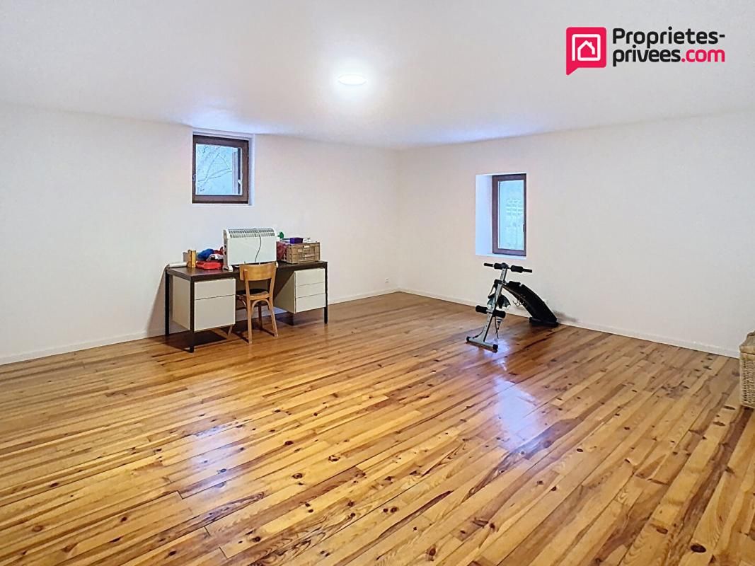 SAINT-ANDRE-DE-MAJENCOULES Maison Saint Andre De Majencoues 8 pièce(s) 188 m2 4