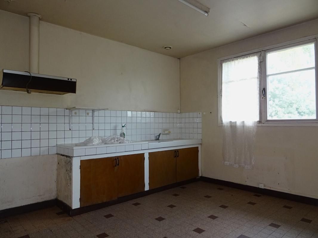 SAINTE-COLOMBE Landes 40700 SAINTE-COLOMBE, maison 165 m² 4