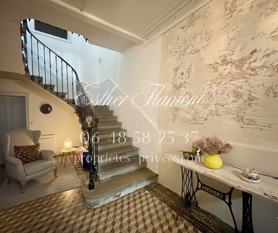 SAUVE APPARTEMENT DUPLEX DANS IMMEUBLE DE CARACTERE 95 M2 2