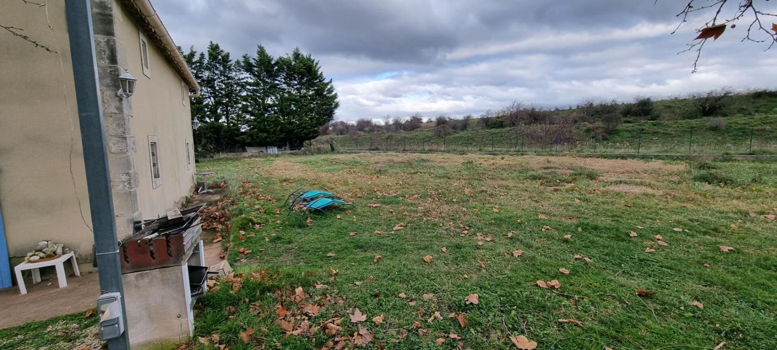 PIERRELATTE Maison Pierrelatte  9 pièce(s) 200 m2 4