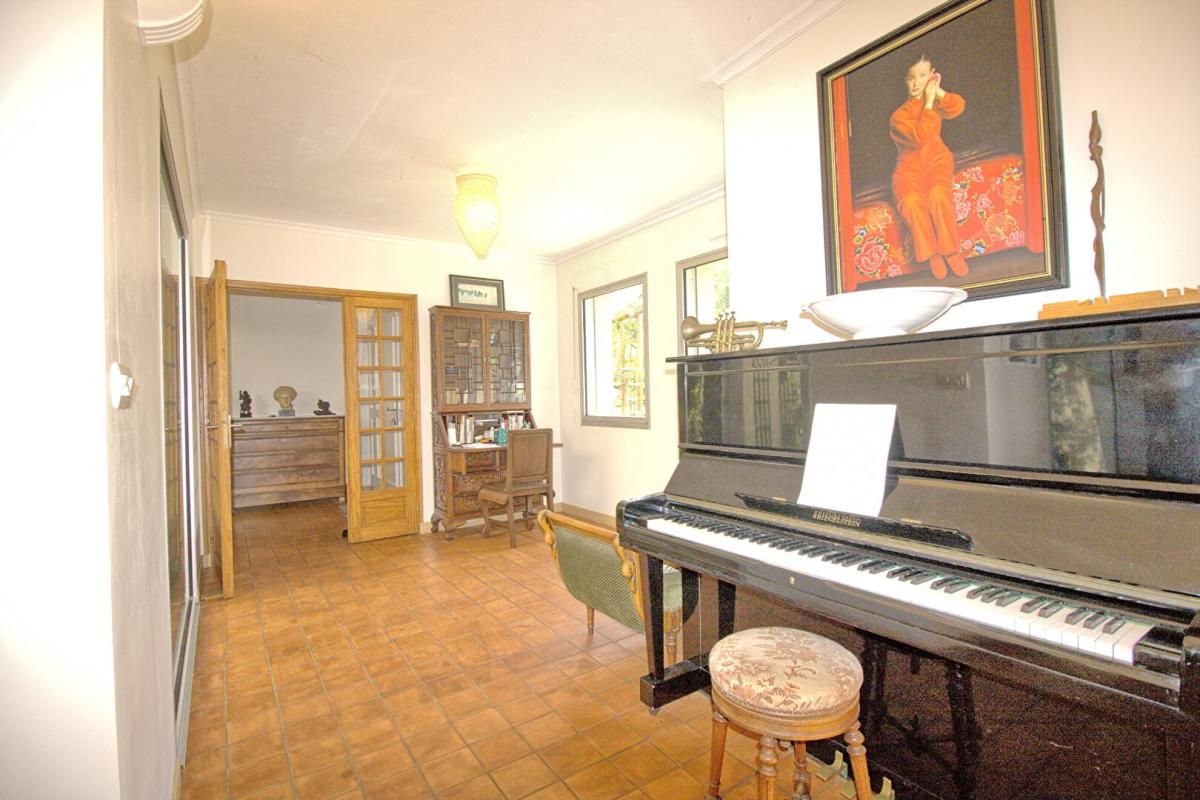 AVRILLE AVRILLE MAISON D'ARCHITECTE AVEC VUE SUR VALLEE 4