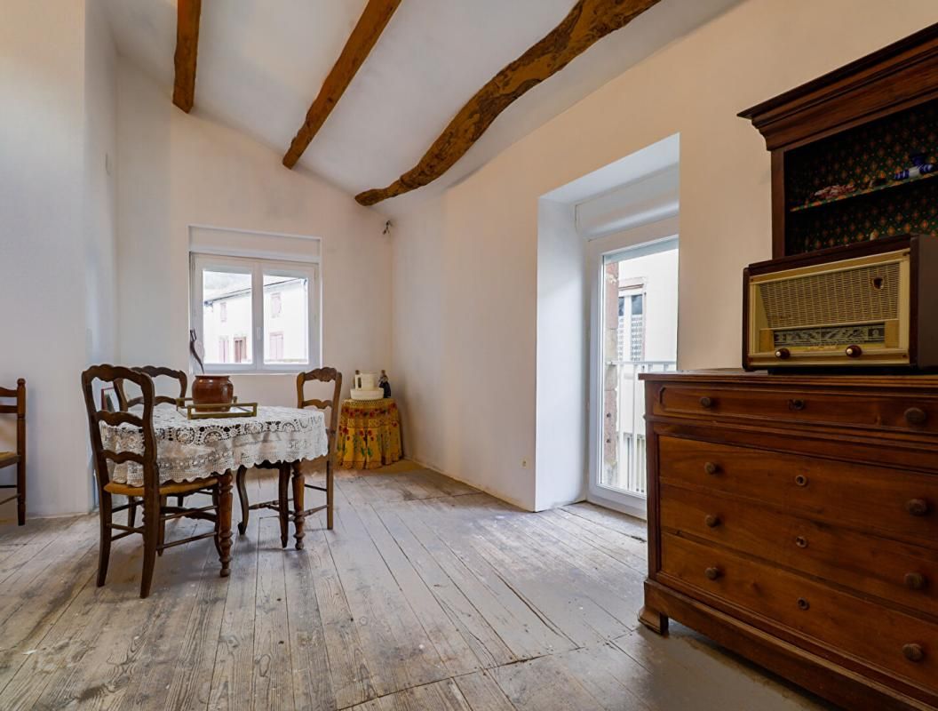 BARRE Maison de village pleine de charme ? Ancienne boulangerie rénovée ? Barre (81320) 1