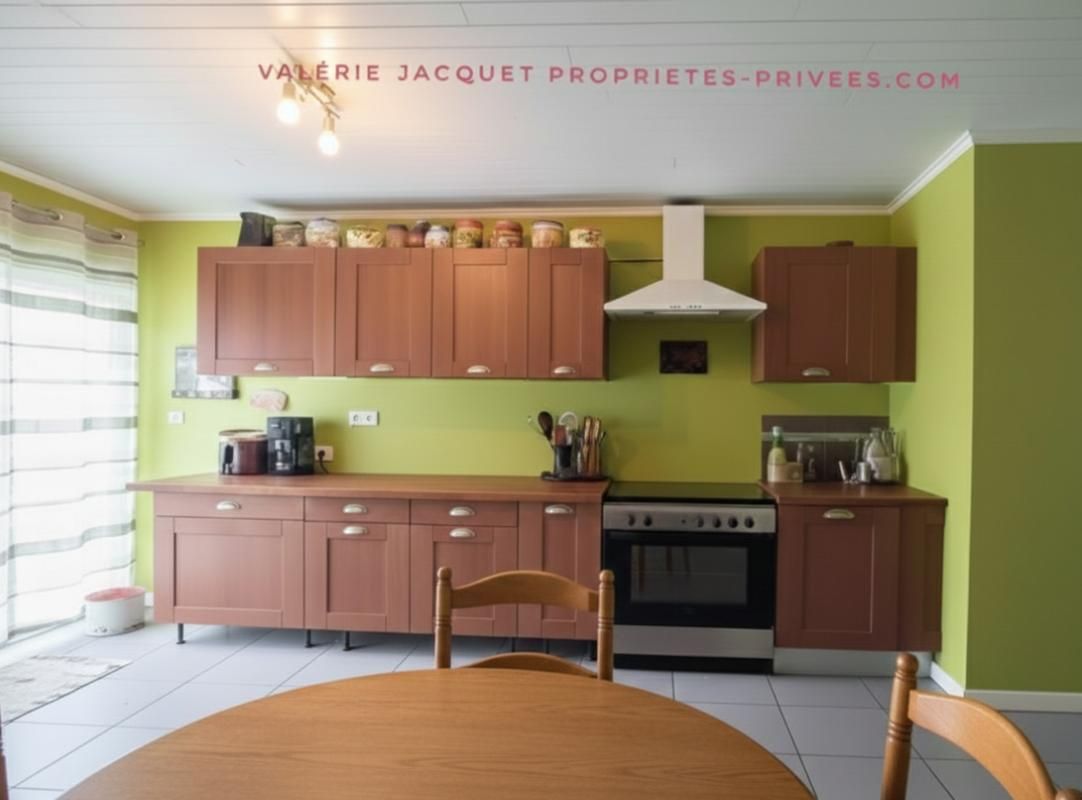 LA ROCHE-CHALAIS Maison La Roche Chalais 3