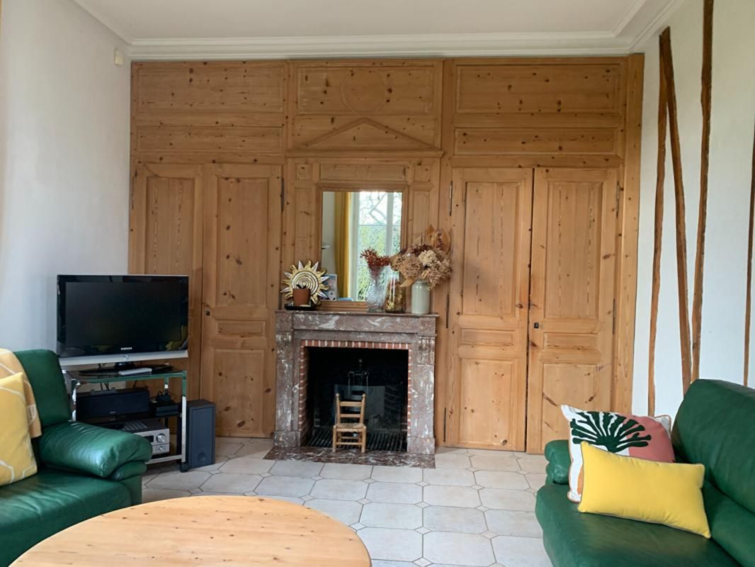 BARC MAGNIFIQUE PROPRIETE COMPRENANT UNE MAISON DE MAITRE ET UNE ANNEXE 3