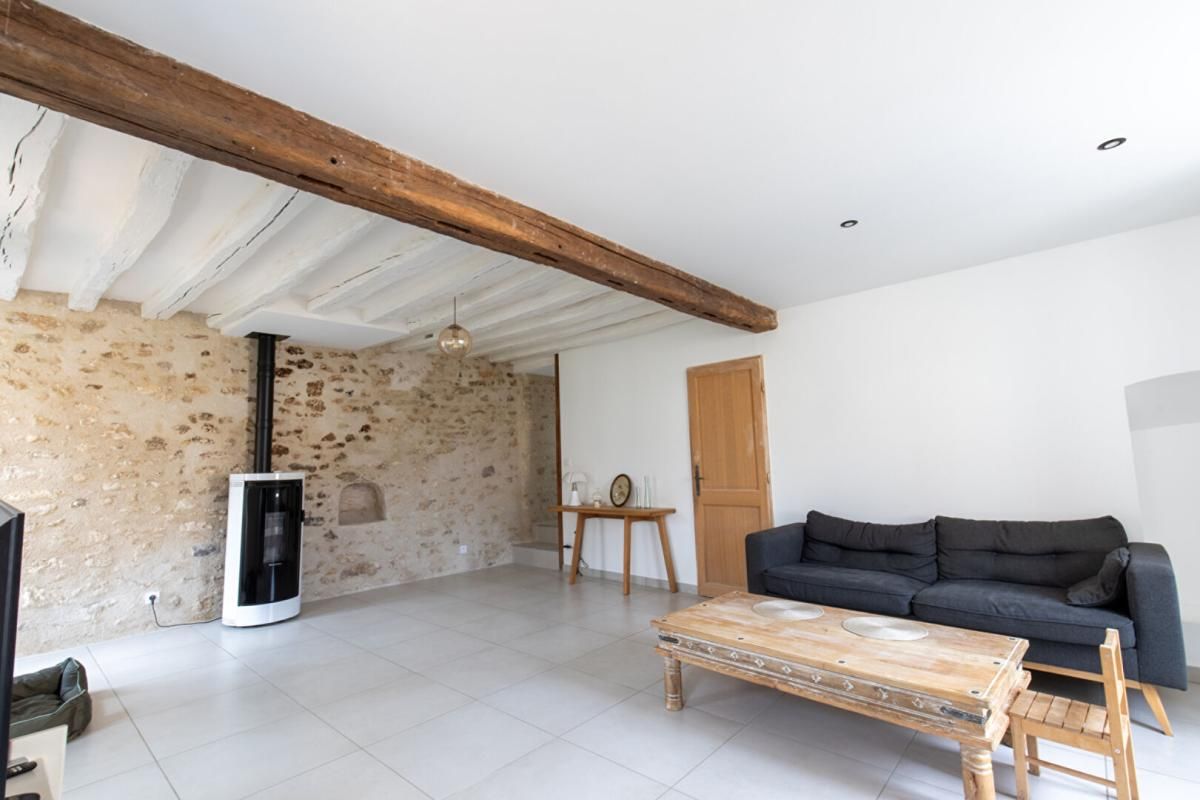 LONGUESSE Maison ancienne rénovée sur LONGUESSE 4