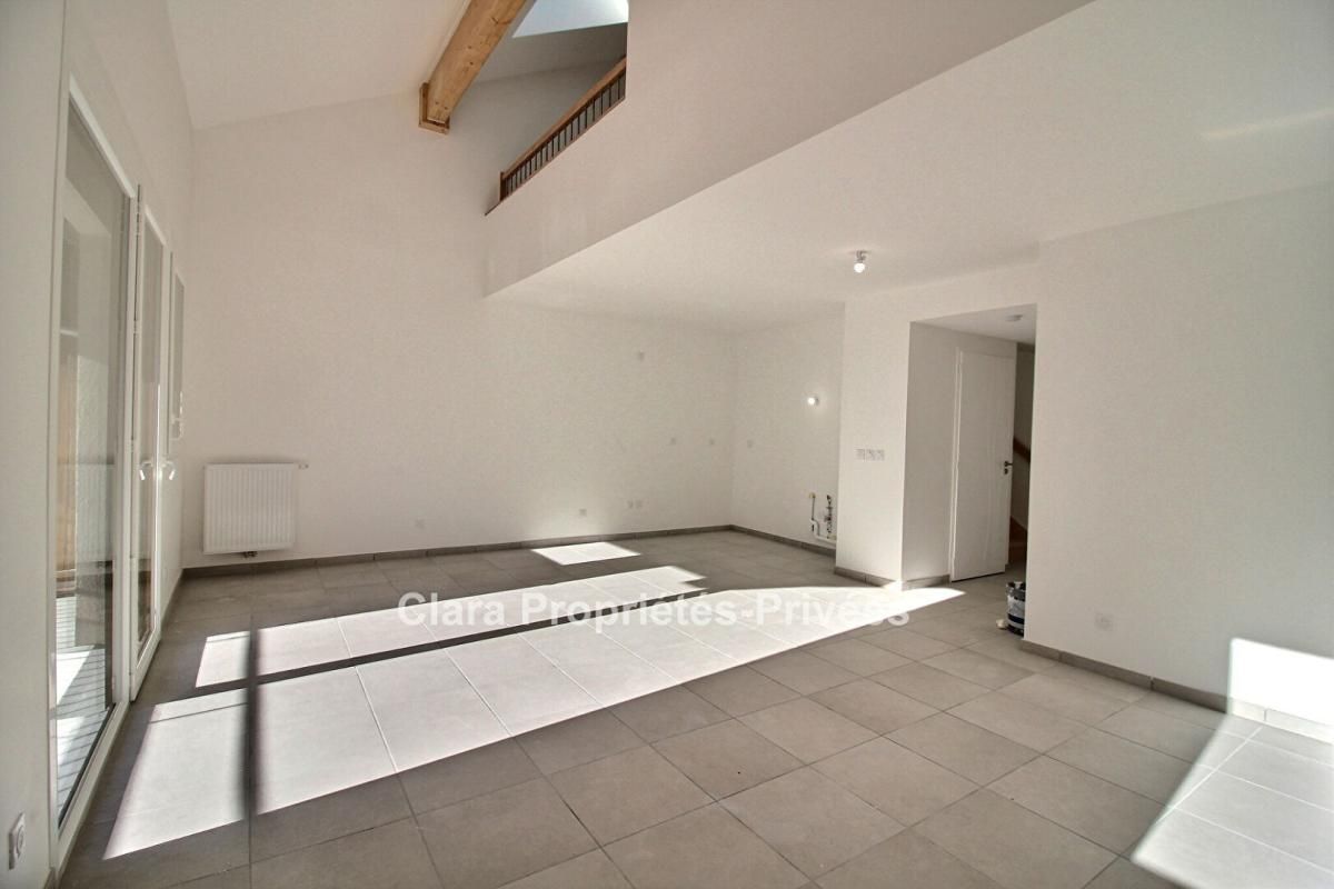 QUEIGE Appartement 4 pièces dans la résidence Les Agathines 2