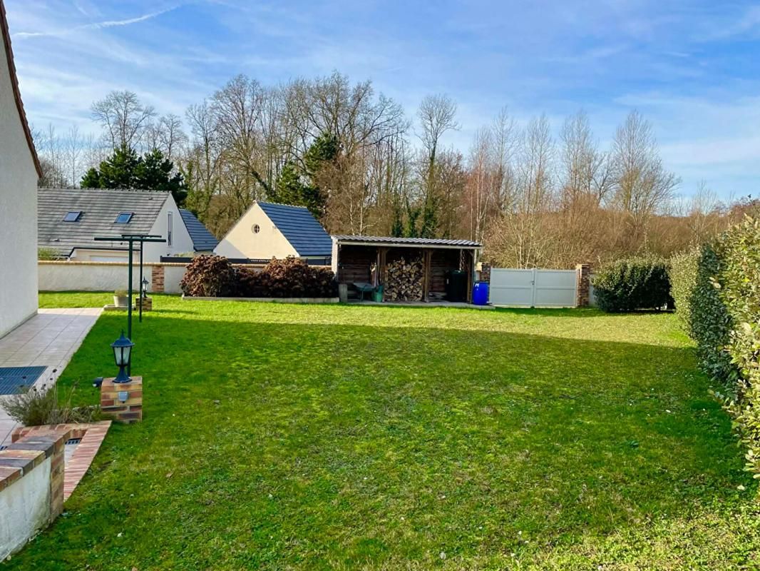 ANGICOURT Maison sur sous-sol total 3ch sur 830m2 de terrain 3