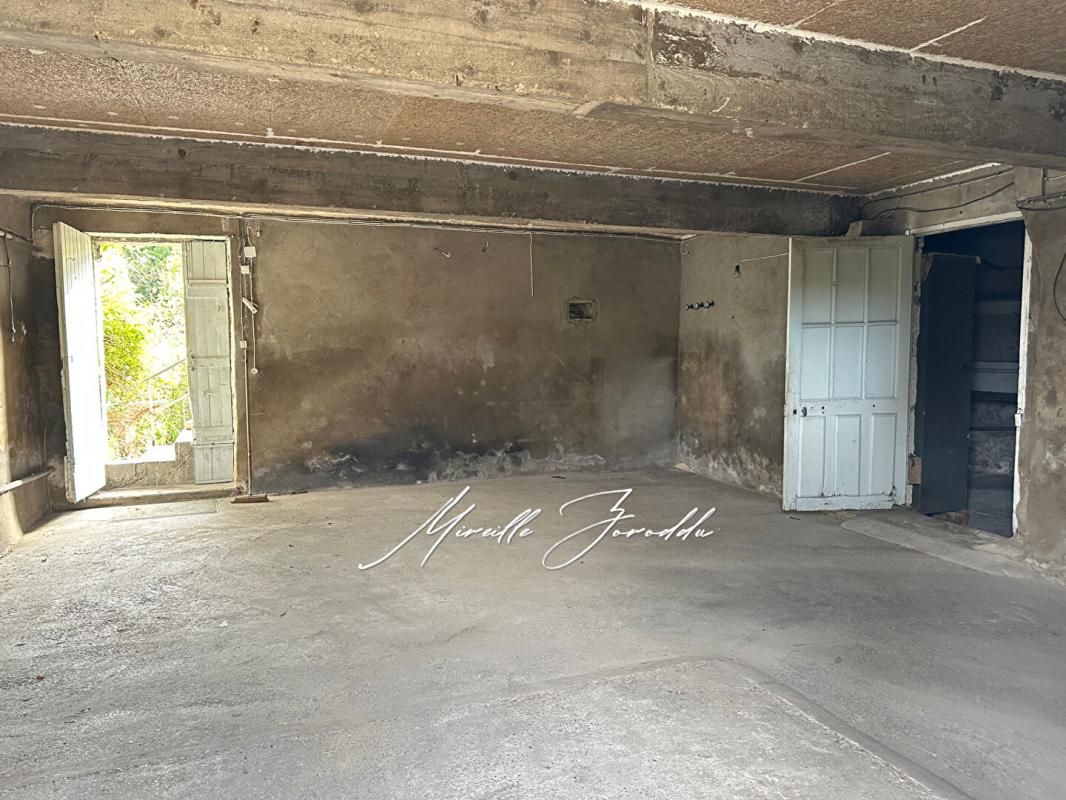 JONQUIERES-SAINT-VINCENT Maison Jonquieres Saint Vincent 4 pièces 67 m² avec garage et terrain 4