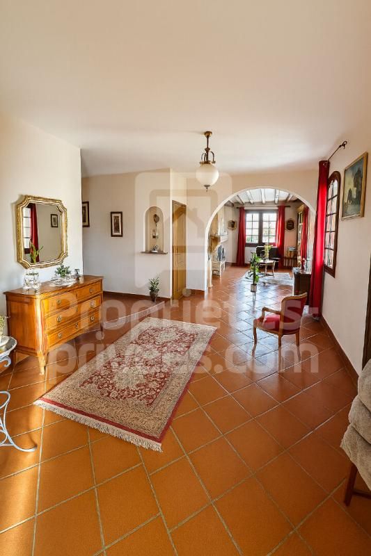 SAINTE-FOY-LES-LYON Maison familiale de 203m² avec grand terrain, sous sol, proche tennis 3