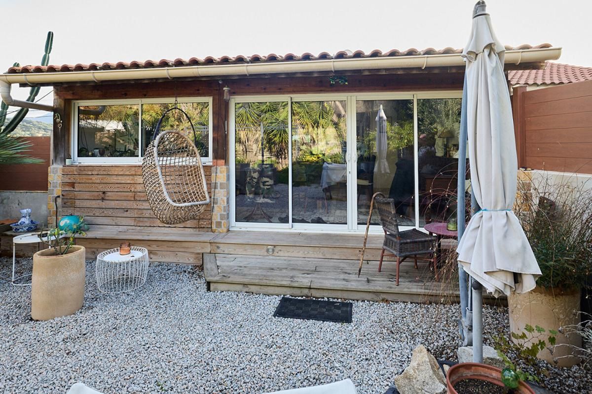 PROPRIANO Superbe opportunité à Propriano : Appartement 3 pièce(s) 104 m2 avec jardin de 600 m2 et petite piscine 2