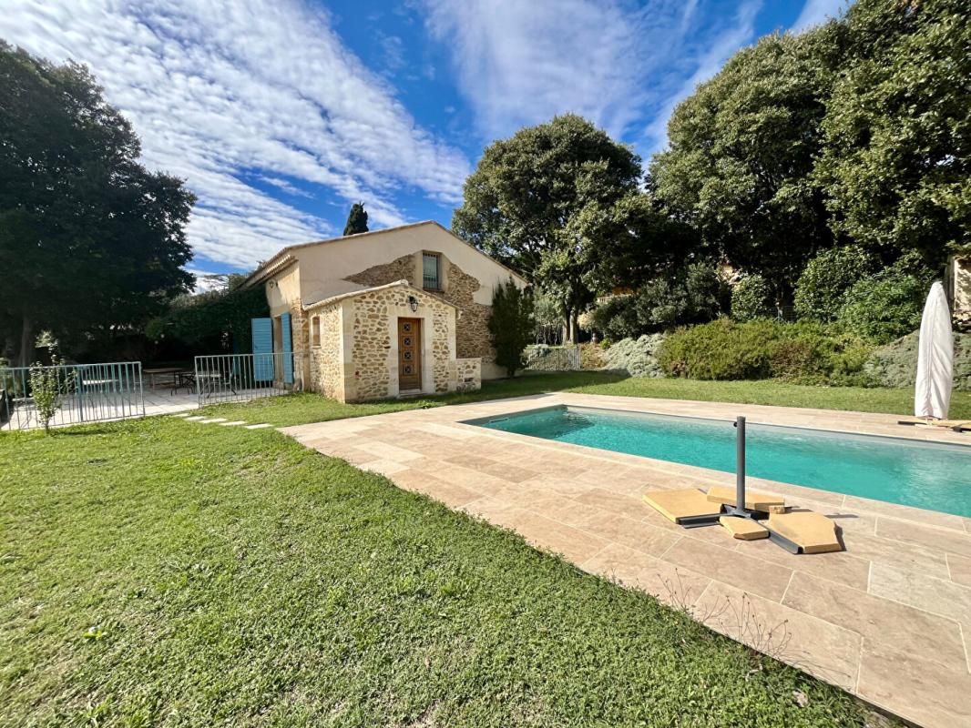 UZES Ancienne bergerie rénovée 2