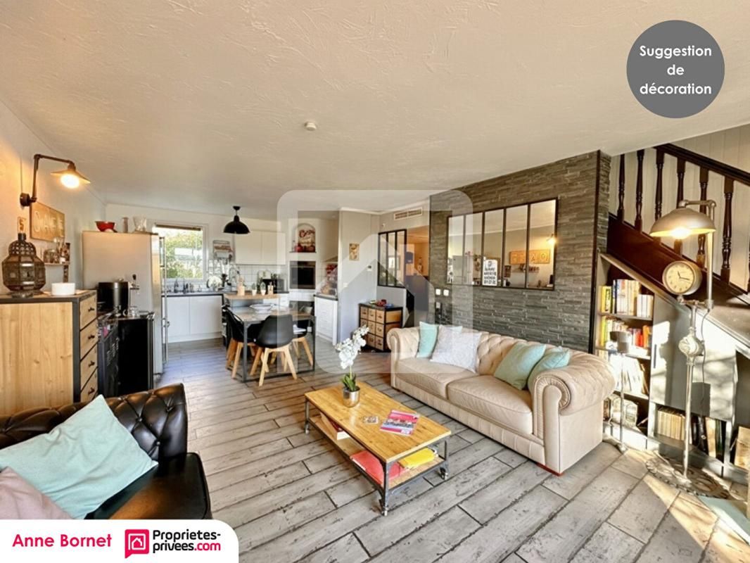 GRASSE Maison individuelle 5 pièces avec jardin, garage et parking 3