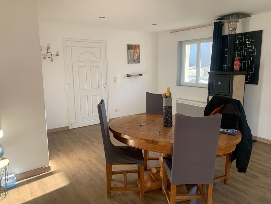 SELONNET Maison 5 Pièces sur 1540m2 de terrain 4