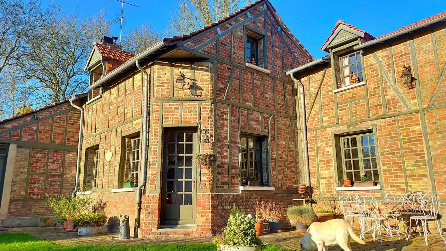 YZEUX Yzeux - Maison  10 pièce(s) 239 m2 3