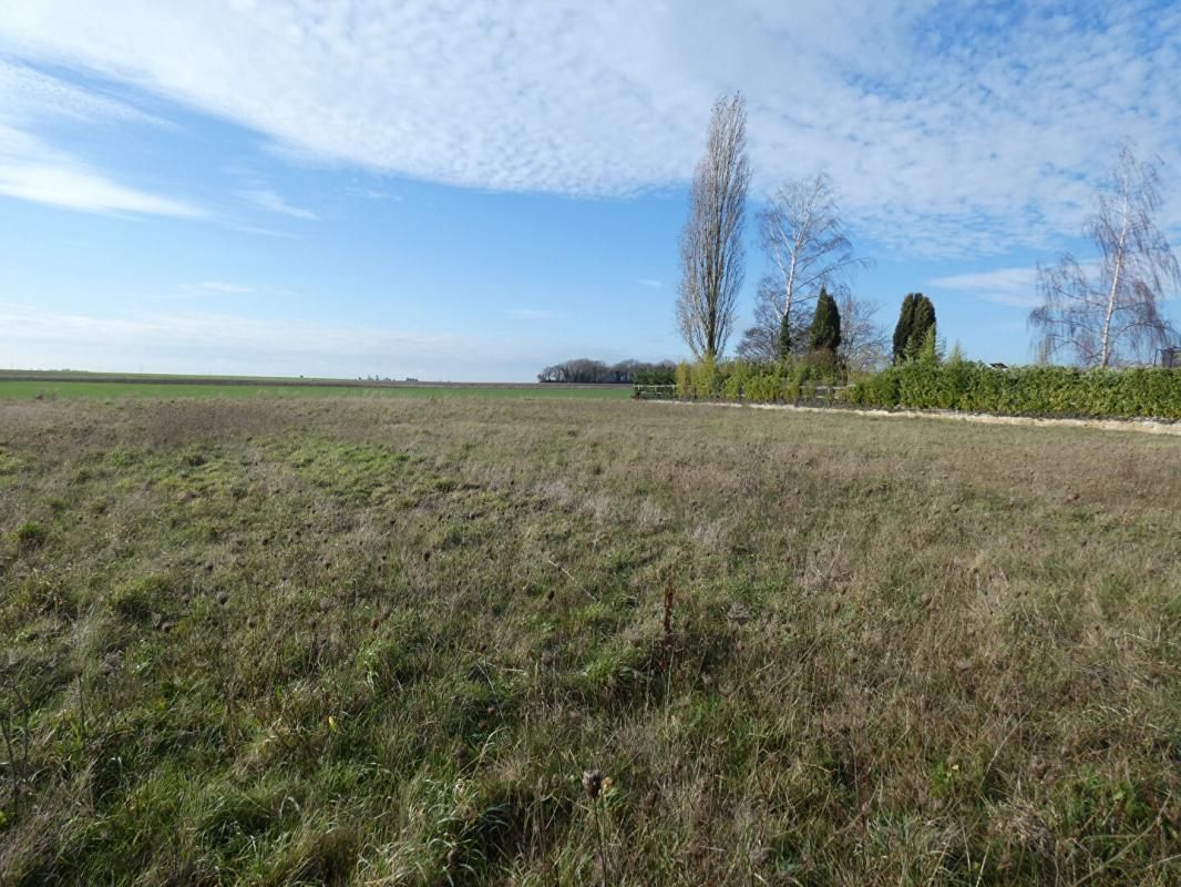 BUEIL Terrain 2840 m2 2