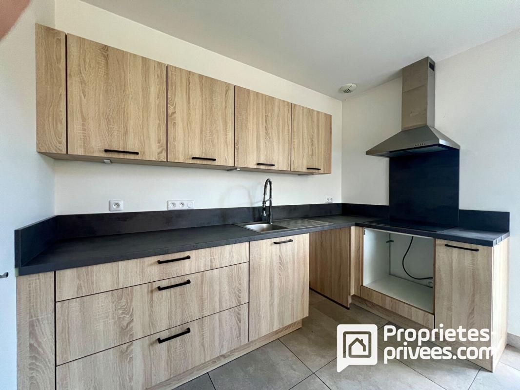 CALLIAN Maison récente avec jardin plat et garage 4