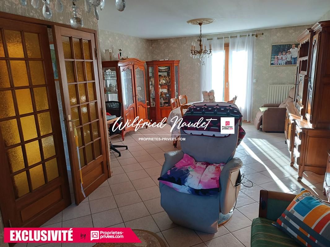 LE MANS Pavillon le Mans sud 3