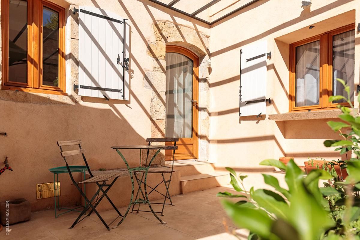 Superbe maison de village avec terrasses au coeur du village de Fayence