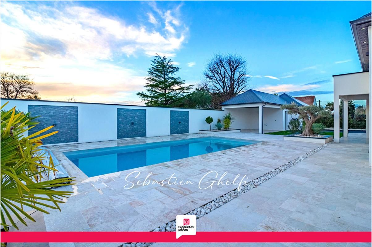 ROMORANTIN-LANTHENAY Belle maison contemporaine avec piscine en Loir et Cher à Romorantin 3