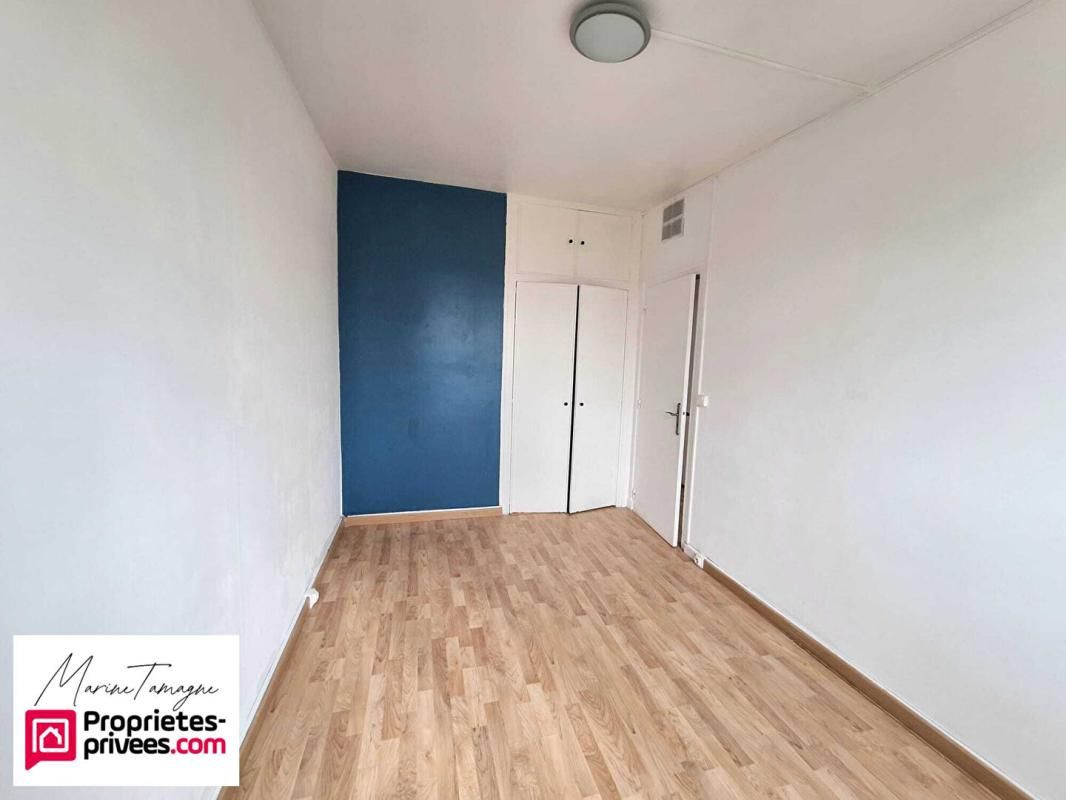 COMPIEGNE Compiègne Royalieu, lumineux 3 pièces traversant de 54 m² 4