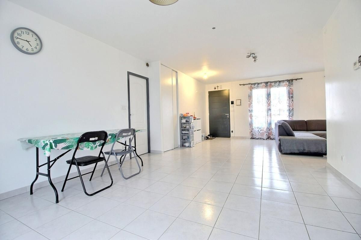 TOURY Maison de plain-pied de 5 pièces, 4 chambres avec jardin clos 4