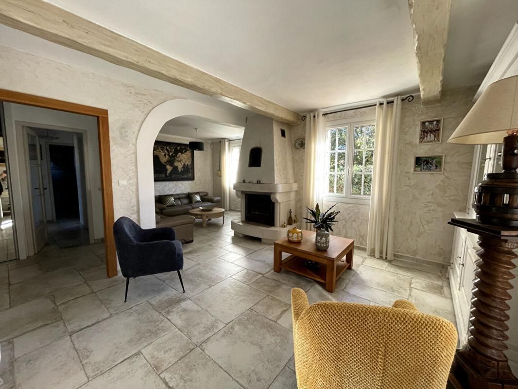 SAINT-SATURNIN-LES-APT Maison Saint Saturnin Les Apt 5 pièce(s) 130 m2 3