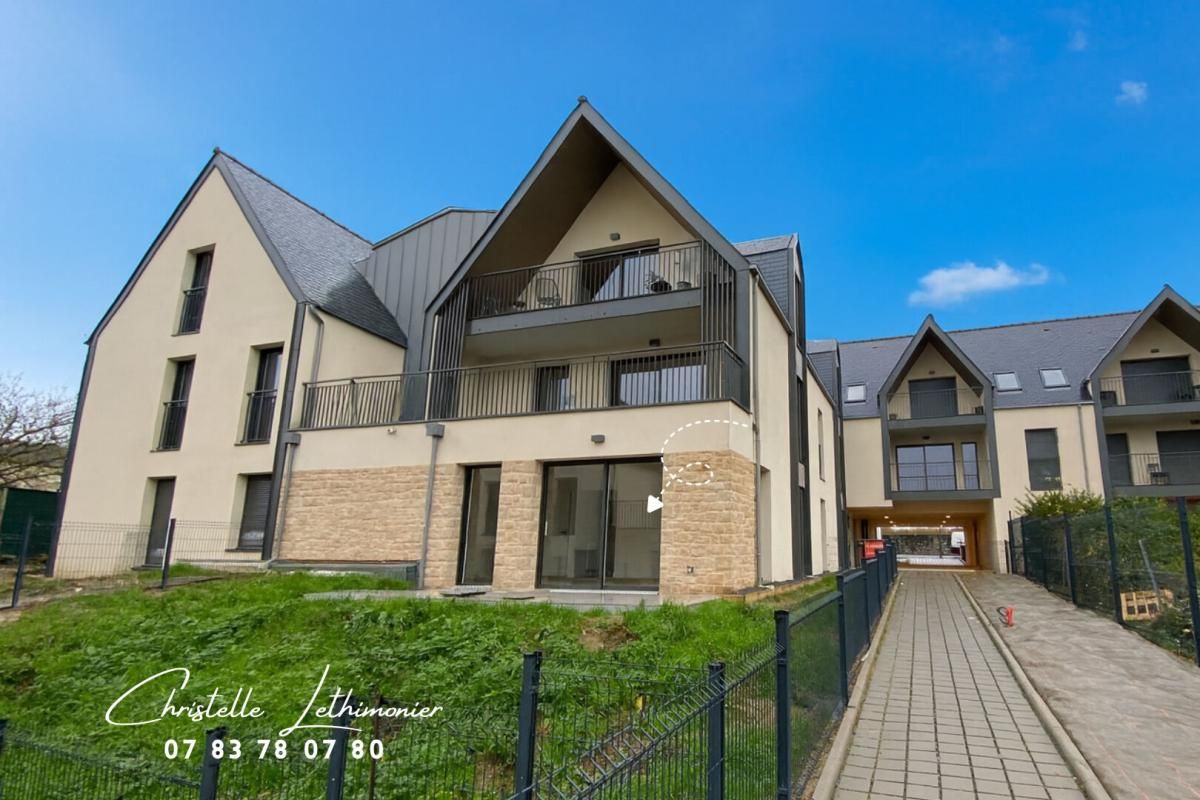 DINARD Appartement Dinard 3 pièces - 64.27 m2 - Jardin et local vélo privatifs + Parking 2