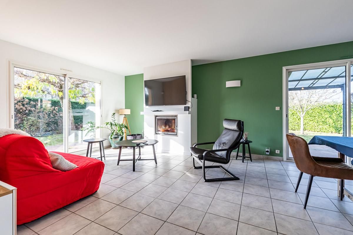 MARCHEPRIME Marcheprime - Maison contemporaine - Terrain 848 m2 2