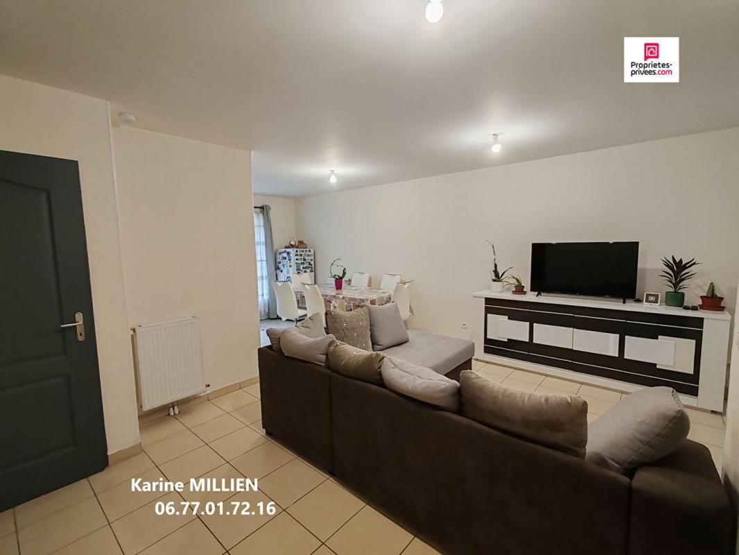 AUNAY-SOUS-CRECY AUNAY SOUS CRECY 28500 Maison de plain-pied (avec vide sanitaire) - 3 chambres - Cabanon de jardin en dur - Terrain - 198000 HAI 2