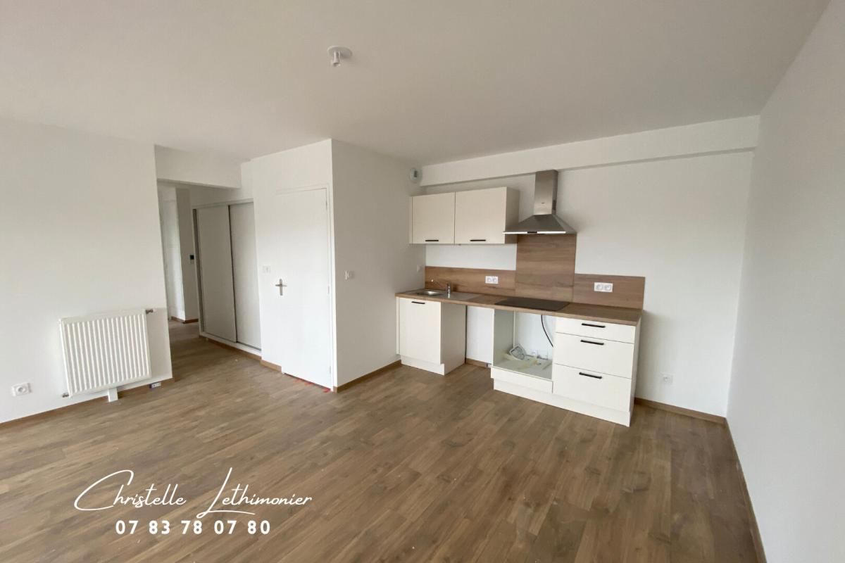 Appartement Dinard 3 pièces - 68,94 m2 - Jardin de 40,57 m2 + Garage