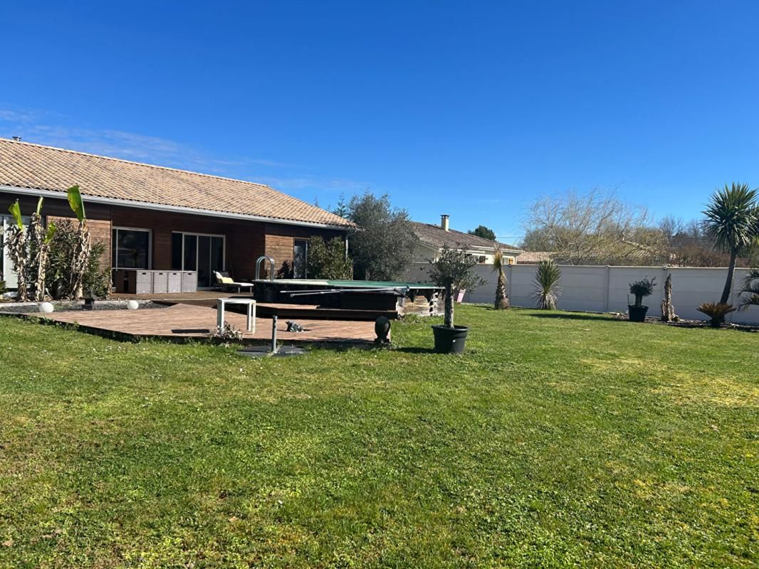 A VENDRE A CARCANS Maison 5 pièces145 m²