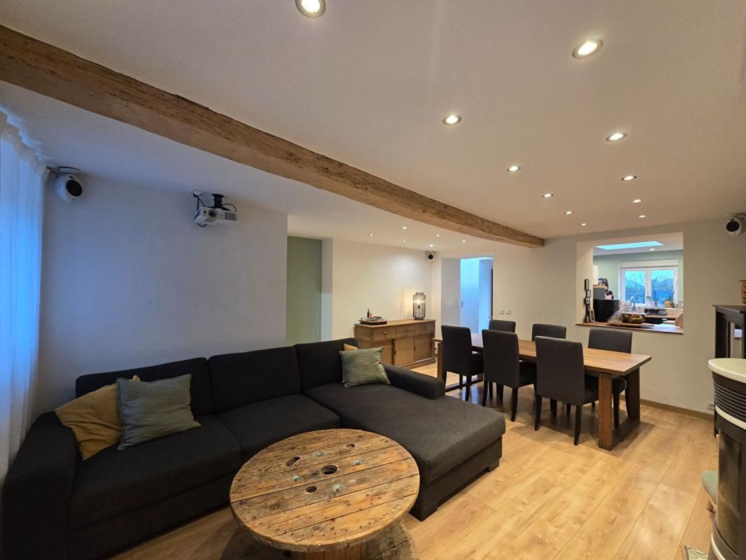 WATTRELOS Maison Houzarde, 3 chambres et jardin 2