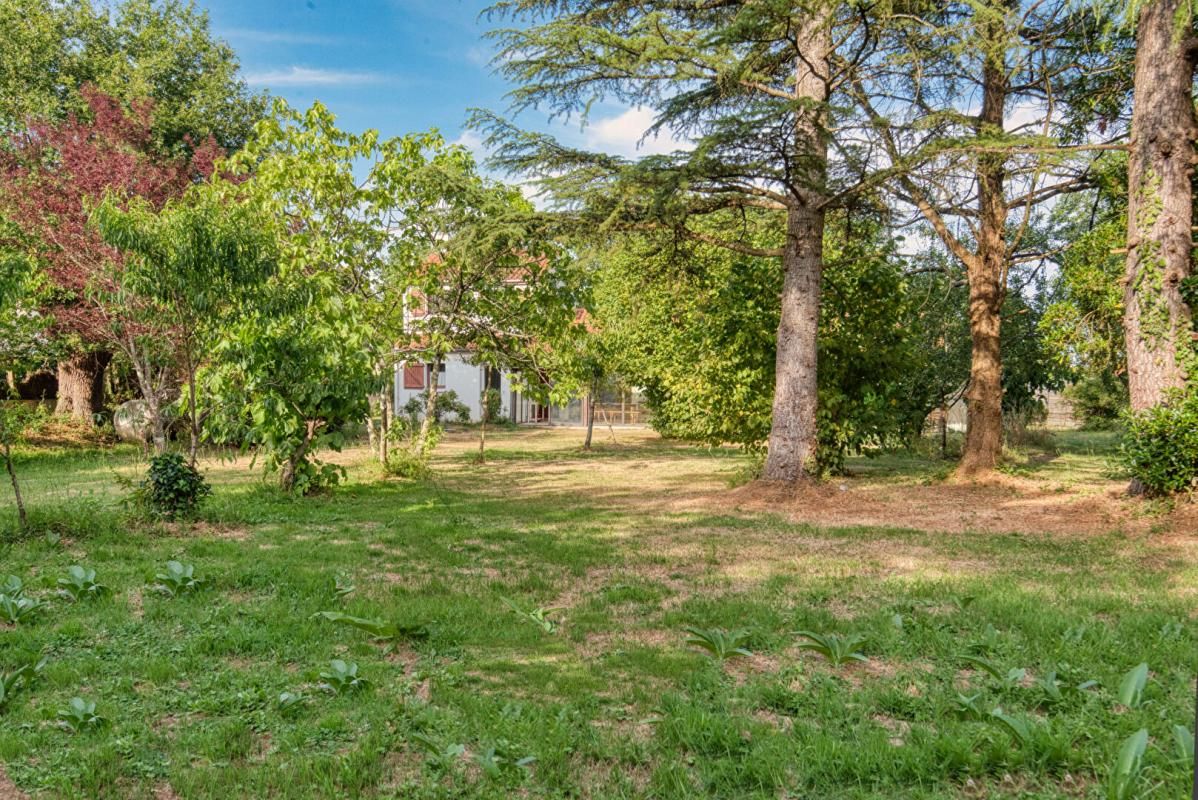 CHATEAU-THEBAUD Maison en hameau sur la commune de Chateau thebaud 3