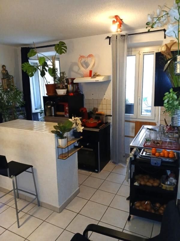 CAMPS-LA-SOURCE Appartement T2 loué - Camps-La-Source 3