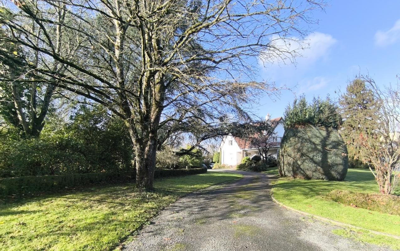 ALENCON Propriété avec parc paysagé 4