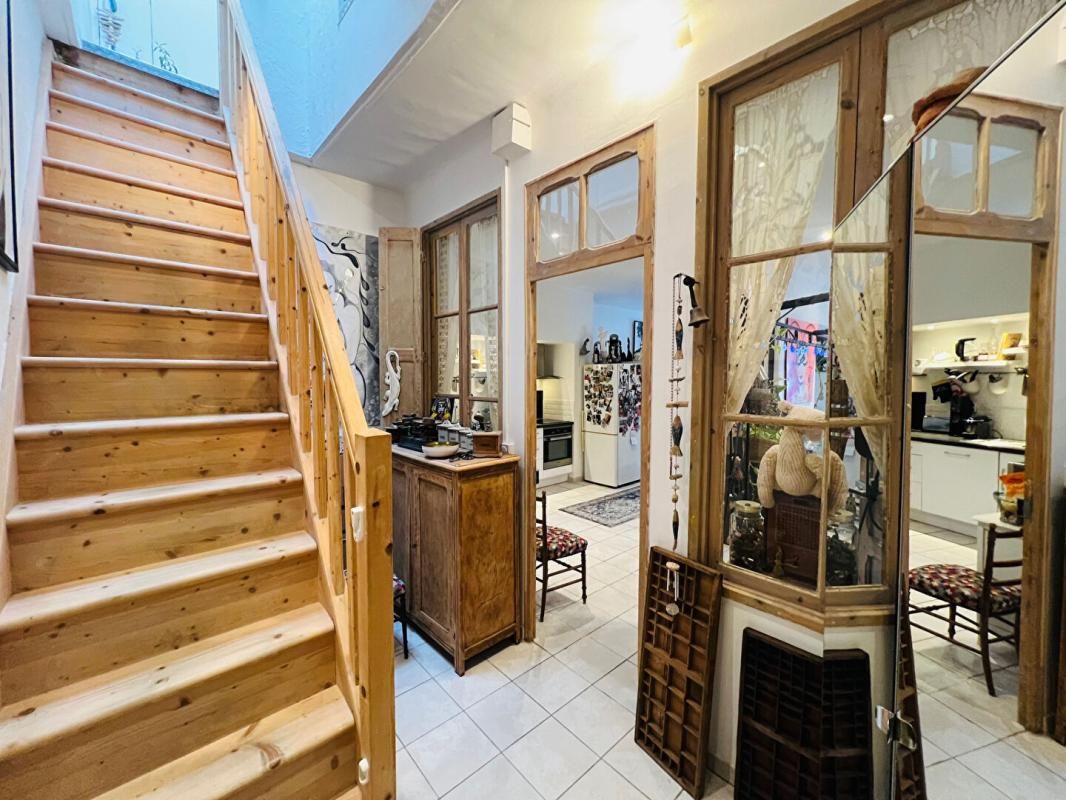 ISTRES Appartement Duplex Istres 2/3 pièce(s) 81 m2 1