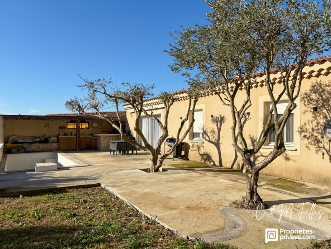 CAIRANNE Maison de plain-pied, piscine et garage à Cairanne 3