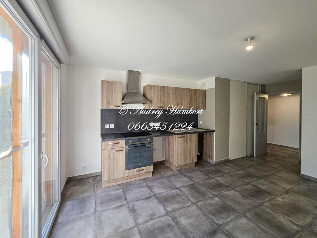 MANOSQUE EXCLUSIVITE, En RDC de la résidence "Le Parc Gabriel" BEL APPARTEMENT T3 DE 67 M² avec jardin, garage et terrasse 4