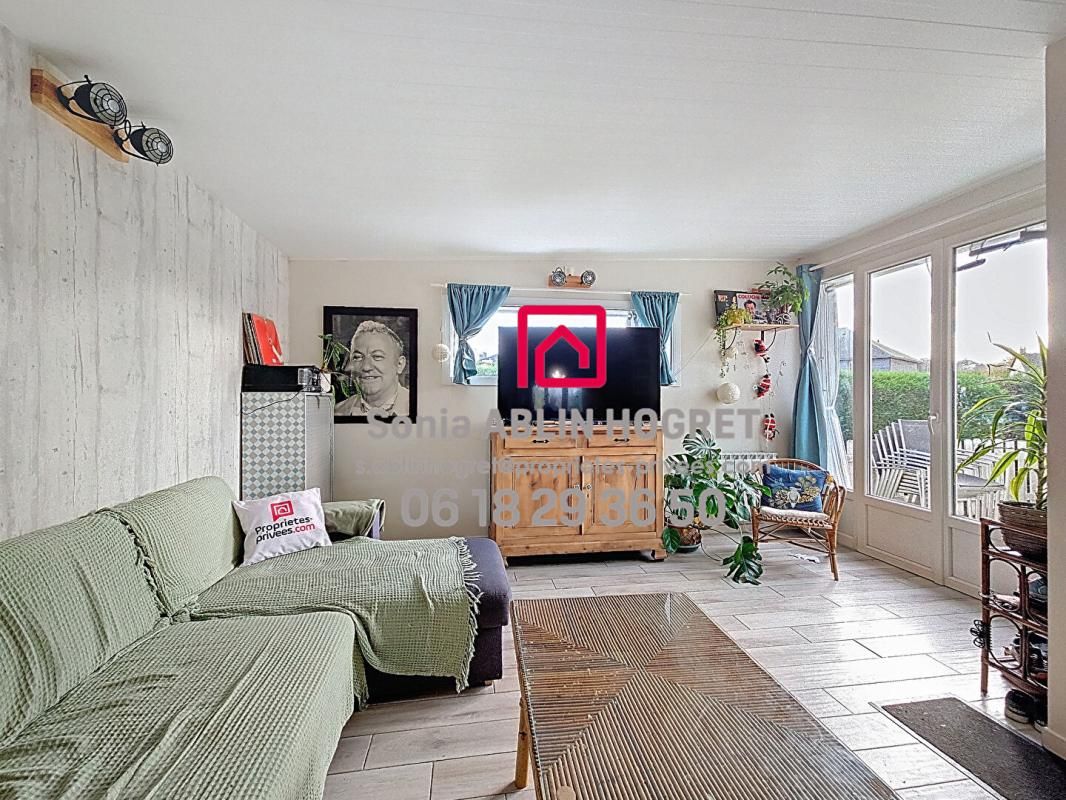 SAINT-SATURNIN-DU-LIMET Maison  avec 3 chambres et grand jardin 1