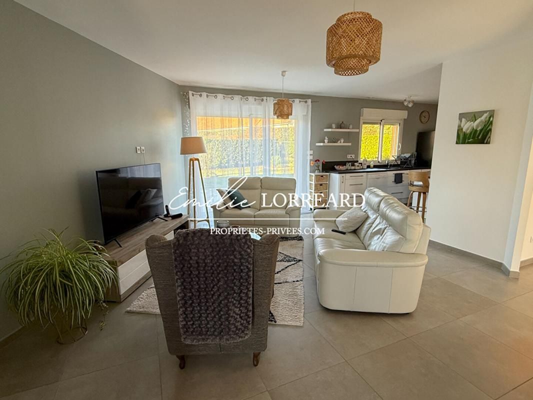 CHAMPAGNE Maison Champagne 6 pièce(s) 144 m2 4